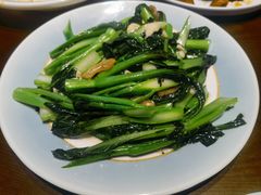 蒜蓉炒本地菜心-蚝得喜海鲜(东城店)