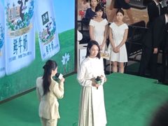 -百联川沙购物中心