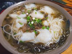 -丁丁猫重庆小面(徐州路店)