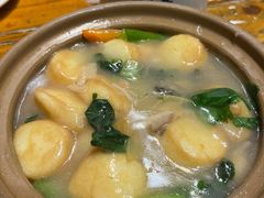 海蛎烧玉子豆腐煲-有肉食·虎九闽菜(798艺术区店)