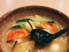 -蒙自源米线大王(东站店)