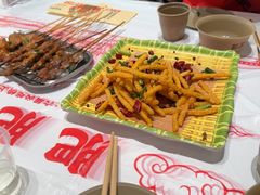 -肥肥虾庄·金牌油焖大虾(汉口城市广场店)