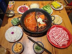 -胖三嬢·呱呱老火锅(北京总店)
