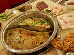 -朱氏胖子烂火锅(洪崖洞店)
