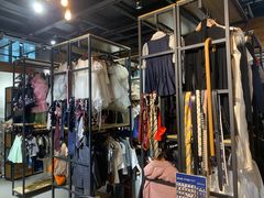 -宇不同照相馆(万嘉广场店)