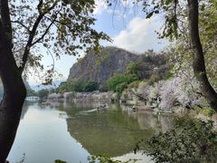 -星湖旅游景区七星岩