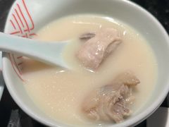 -新白鹿餐厅(滨江银泰店)