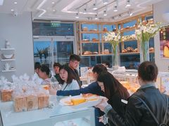 -好利来(高新枫叶广场店)