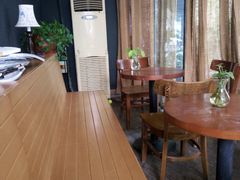 -雕刻时光咖啡馆(北航店)