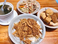 -红猪卤肉饭(大西洋美食城店)