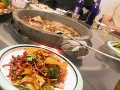 -秦巴石锅鱼