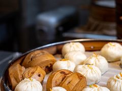 -李与白包子铺(桐梓林店)