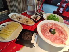 -小龙翻大江文化火锅(宽窄店)