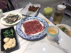 -一只羊·铜锅涮羊肉烧烤
