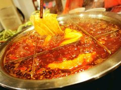 黄喉-邓莽子老火锅(中兴路总店)