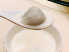 杏汁泡汤丸-广东胜利宾馆西关粤中餐厅