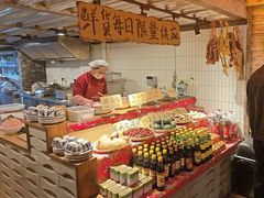 -旧街市鲜货老火锅(大光路店)