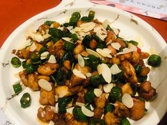 香煎辣味鸡仔-赵小姐丨新中餐(曲江店)