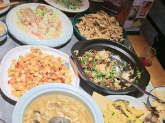 -大胡同天津菜·海肠捞饭·津门皮皮虾锅贴一绝(西姜井店)