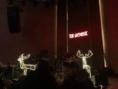 -TZ House音乐现场(来福士中心店)