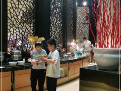 自助取餐区-上海齐鲁万怡大酒店·辣椒屋咖啡厅