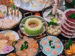 -得意咚瓜·顺德鱼生·冬瓜火锅(深圳首店)