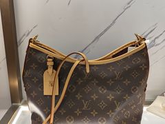 -聚云奢二手奢侈品黄金手表包包回收·中古店(中福城店)