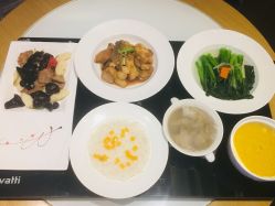 -英芬国际月子中心(岛屿度假月子·洲至奢选香岚店)