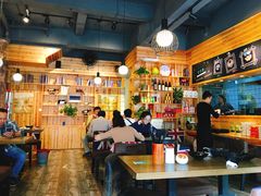 大堂-鑫东冠鱼丸