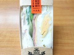 -全家便利店(沪南公路店)