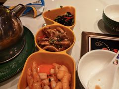 -润园四季椰子鸡火锅(卓越INTOWN店)