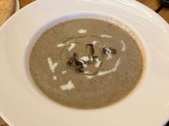 -城市大道红炉披萨烘焙坊