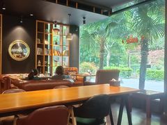 -上海怡沁园度假酒店
