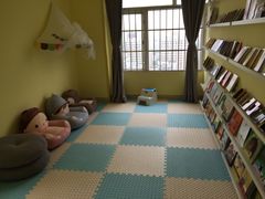 -麦田里儿童之家(华景店)