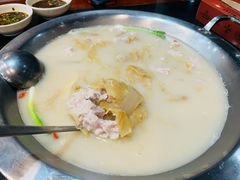 -老来福·非遗酸汤兔(凯旋路店)