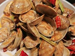 -华府九号海鲜烧烤大排档(龙域店)