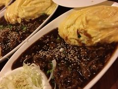 日本照烧肥牛蛋包饭-玛格萝妮比萨屋(四平店)