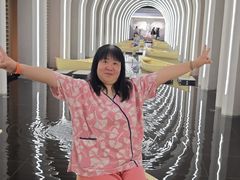 -涨巢·潮玩水疗局