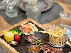 -麓椿花园西餐厅(海乐世界店)