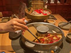 -巴奴毛肚火锅(龙湖锦艺城店)