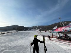 -中旅松花湖滑雪场