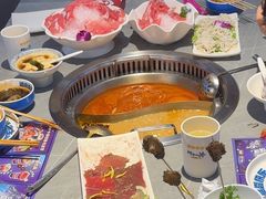 -生活如沸·顺德水牛奶火锅(人民广场店)