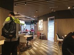 -肯德基(中纬店)