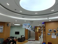 -雅悦齿科(顾村公园店)