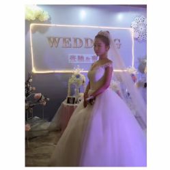 -艾米丽婚纱礼服