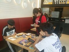 -必胜客(华南摩尔店)