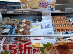 -85度C(生甜甜圈研究工坊·上海平凉店)