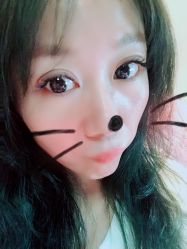 -爱美睫美甲会馆