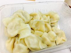 -雪乡人家东北菜·铁锅炖一切(高斯路店)