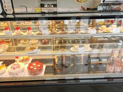 面包甜点陈列柜-PETIT PARIS 小巴黎(凯德1818店)